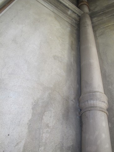 gov house pipe stormwater 02